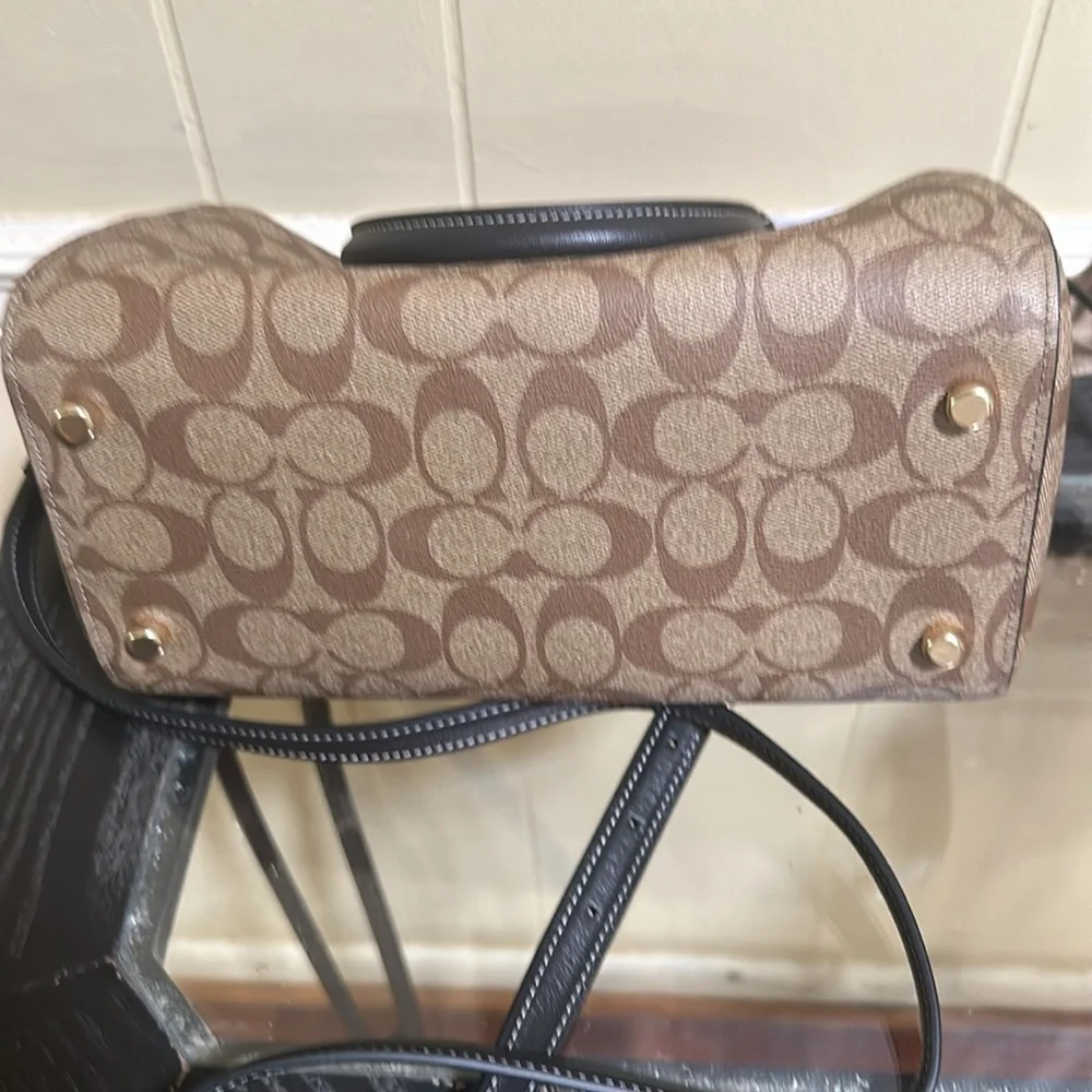 Coach Disney Evil Queen / Bad Girls Club Set - Picture 4 of 12